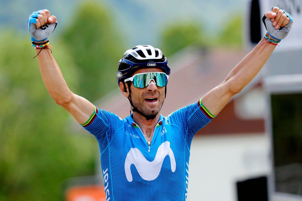 Alejandro Valverde (41) in ijzersterke selectie Movistar voor Tour de France