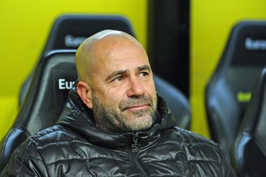 Peter Bosz krijgt stevige trap na van Dortmund-voorzitter