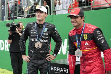 Een gat van 19 punten! Wie wordt er 2e in de WK-stand: Ferrari of Mercedes?
