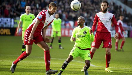 Utrecht pakt Ajax weer in na late goal ex-Ajacied