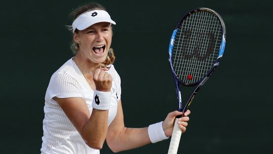 Makarova verrast met Wimbledon-zege op Kvitová