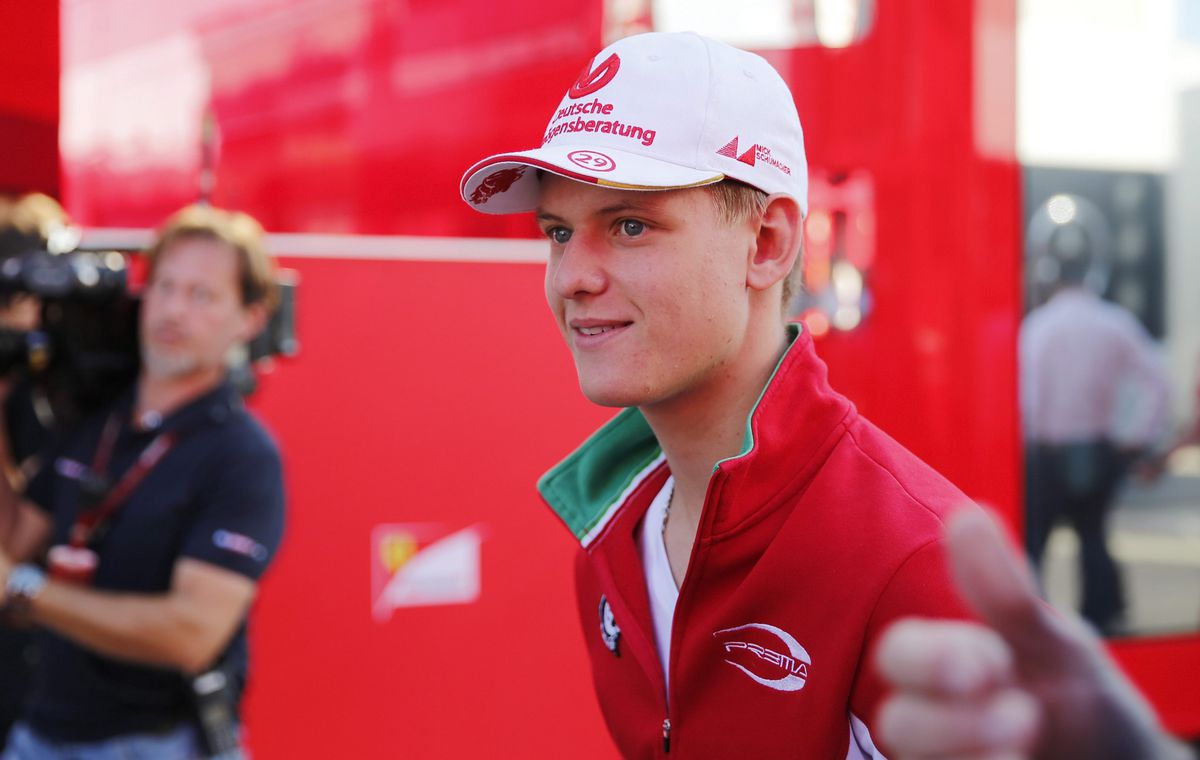 Mick Schumacher promoveert naar topteam Formule 3