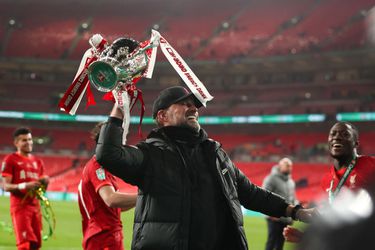 Liverpool-trainer Jürgen Klopp vol ambitie na binnenhalen 1e prijs: 'Dit is het begin'