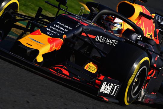 Verstappen reageert op eerste GP: 'Een heel goed begin!'