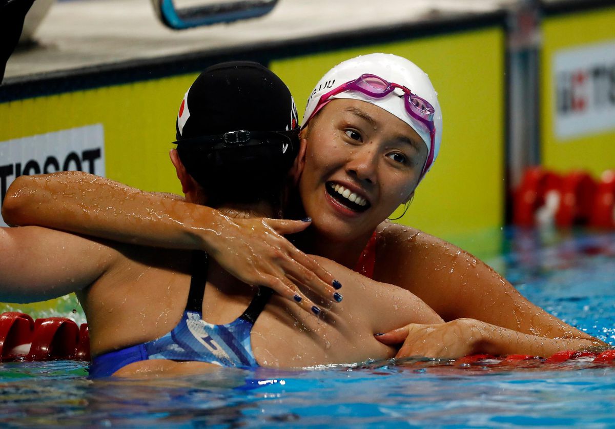 WOW! Chinese zwemster verbreekt wereldrecord