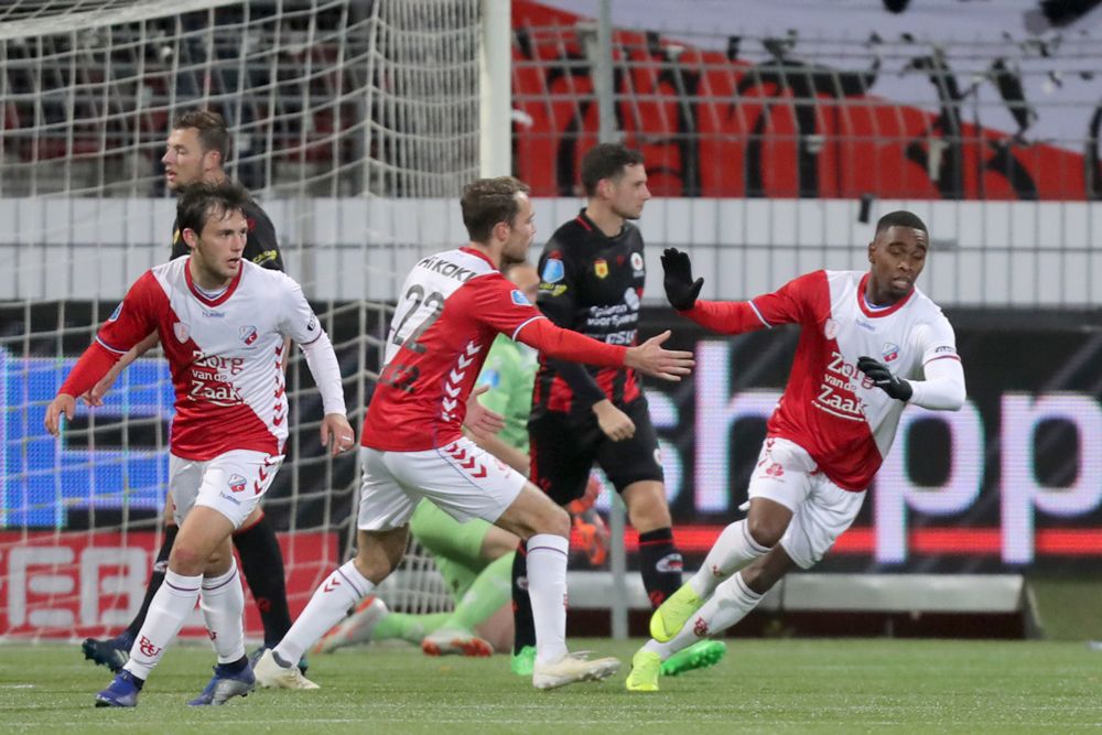 FC Utrecht maakt comeback van het seizoen en komt terug van 3-0 achterstand