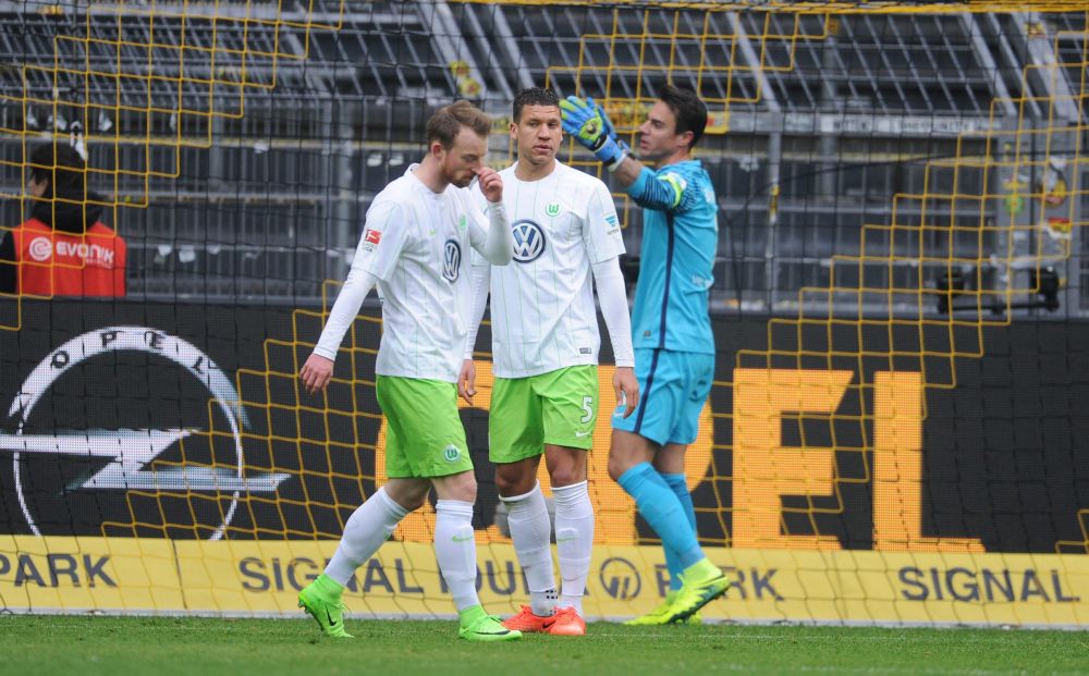 Dortmund verliest mede door eigen goal Bruma (video)