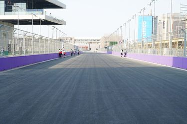 Neef van Osama bin Laden doet mee aan race rondom Grand Prix van Saoedi-Arabië