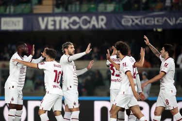 Sandro Tonali schiet AC Milan in slotfase naar hele belangrijke overwinning