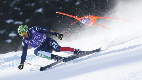 Italiaan Paris sterkste op afdaling in Chamonix