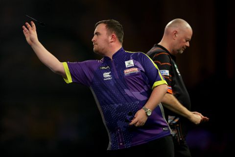 Ontketende Luke Littler stuurt Raymond van Barneveld naar huis op WK darts