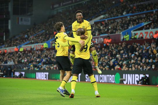 BIG ROM is BACK! Lukaku heeft maar 10 minuten nodig om Chelsea naar de winst te leiden