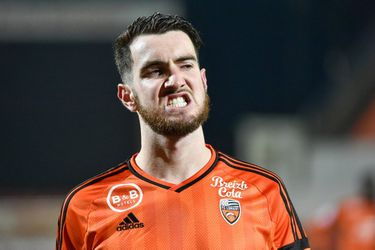 Troyes redt in slotfase een goede uitgangspositie voor promotie naar Ligue 1