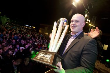 Loting WK darts 2023: Michael van Gerwen opent misschien tegen landgenoot