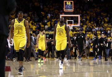 Titelverdediger Warriors verrassend onderuit tegen Clippers in play-offs