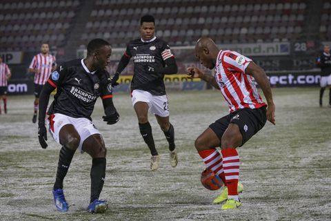 Dumfries na doelpuntrijke pot tegen Sparta: 'Hebben verdiend gewonnen'