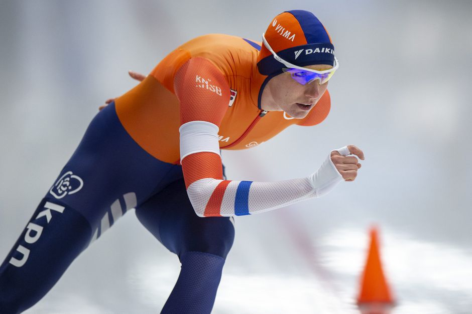 Achtereekte achter Weidemann naar zilver op 3000 meter bij wereldbeker schaatsen
