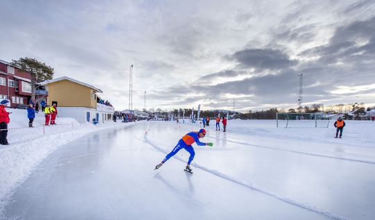 Bart Veldkamp stopt met schaatsploeg