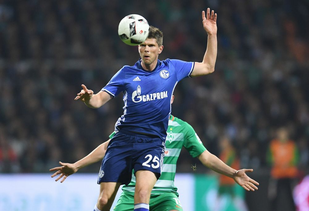 Huntelaar: 'Schalke is favoriet tegen Ajax'