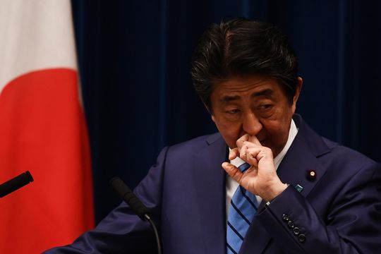 Premier Japan denkt dat Spelen door zullen gaan: 'Organiseren zoals gepland'