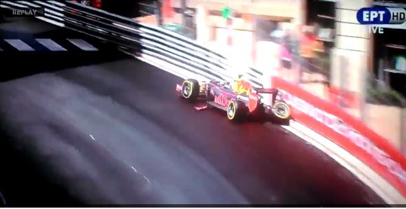 Verstappen crasht wéér in Monaco (video)