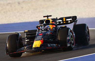 Max Verstappen de snelste bij VT1 in Qatar ondanks alle zandstormen