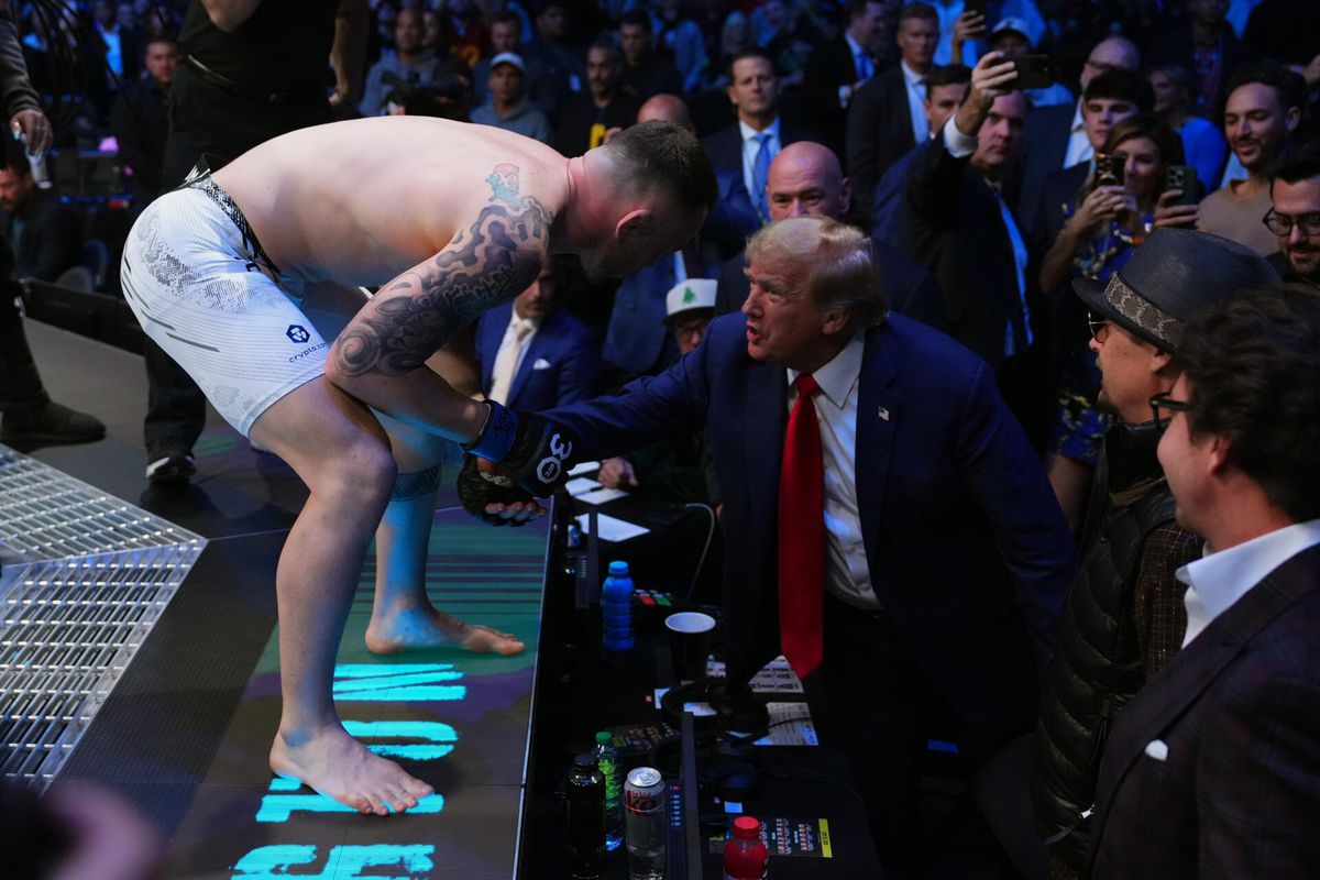 UFC-vechter beschuldigt jury na verloren titelgevecht: 'Ze haten me omdat ik fan ben van Donald Trump'