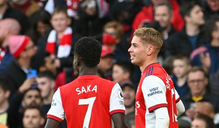 Arsenal blijft voor de 8e keer ongeslagen en neemt afstand van Manchester United