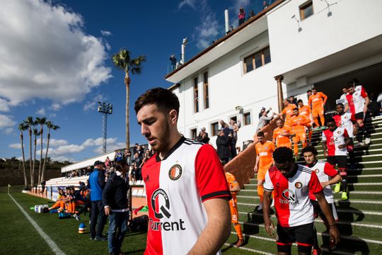 Oefenwedstrijd van Feyenoord in Spanje gaat wél door (mét publiek)