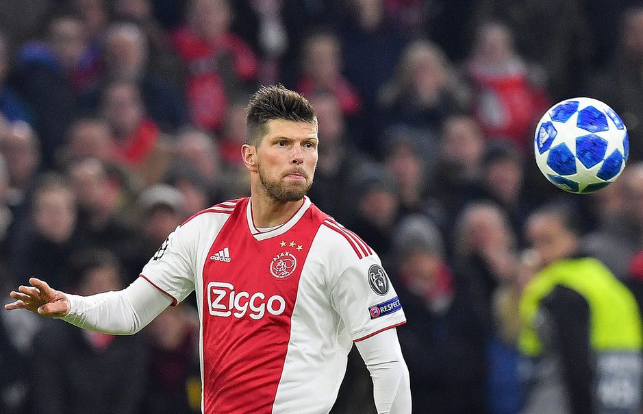 Huntelaar hoorde nog niks van Overmars over contractverlenging