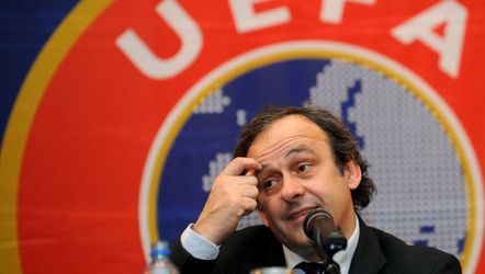 UEFA blijft geschorste Platini trouw