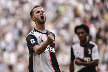 Bijzonder fraaie goal van Pjanic zet Juventus op 1-0 tegen SPAL (video)