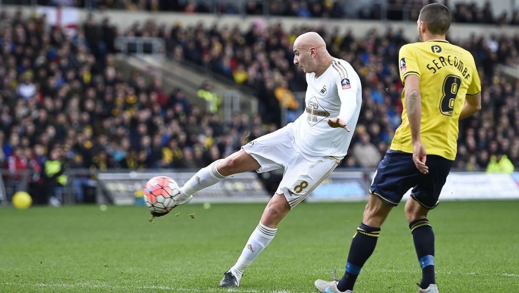 Newcastle trekt Jonjo Shelvey aan