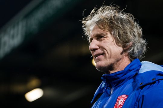 Gertjan Verbeek heeft last van bladblazer en vraagt tuinman op te rotten (video)