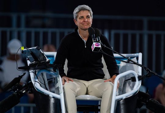 Primeur voor Wimbledon: vrouwelijke umpire bij mannenfinale