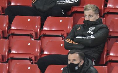 Manchester United-fans woest nadat Donny van de Beek wéér niet speelt