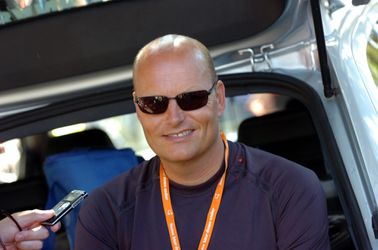 Alom gehate Bjarne Riis koopt zich in bij NTT Pro Cycling