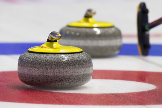 Geen 2e stunt op rij voor Nederlandse curlers: Zweden zijn te sterk op WK