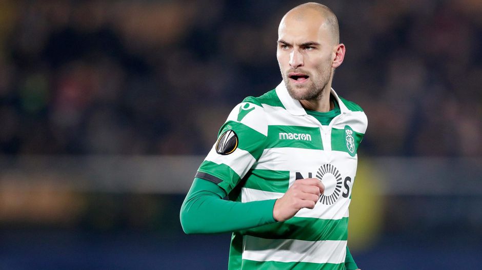 Dost lijkt gewenste transfer te pakken te hebben en vertrekt naar Eintracht Frankfurt