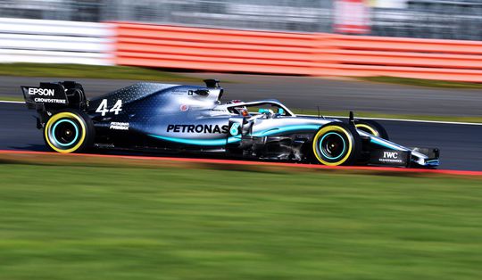 STEM! Welke spiksplinternieuwe F1-wagen vind jij het allersickst? (foto's)