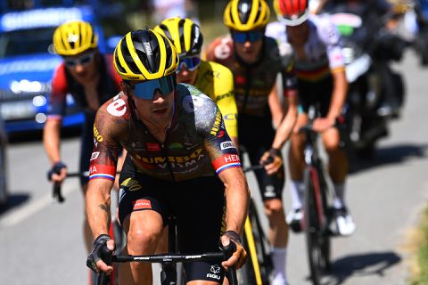 Ronde van Spanje in gevaar voor Primoz Roglic: 'Hopen dat het lukt'