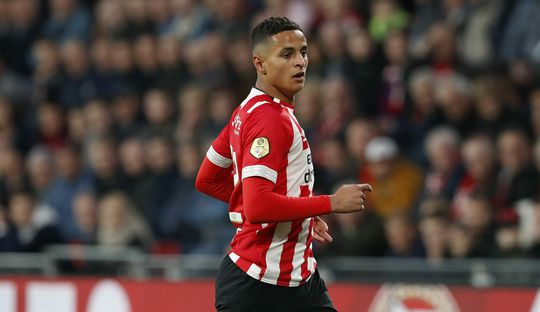 Mohamed Ihattaren hint op PSV-terugkeer: 'Binnenkort'