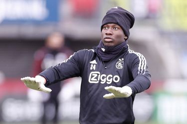Ajax moet André Onana begin 2022 missen: keeper in selectie Kameroen voor Afrika Cup