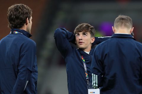 Gavi (17 jaar en 62 dagen) jongste debutant ooit voor Spanje