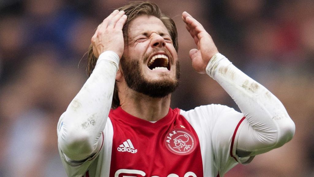'Schöne is nog dit weekend weg bij Ajax'