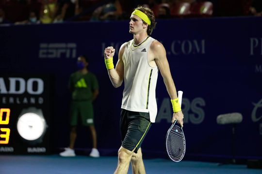 Alexander Zverev klaagt over Roger Federer: 'Ik ben zijn grootste fan, maar hij heeft al een jaar niet gespeeld'