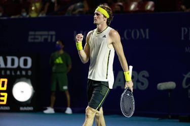 Alexander Zverev klaagt over Roger Federer: 'Ik ben zijn grootste fan, maar hij heeft al een jaar niet gespeeld'
