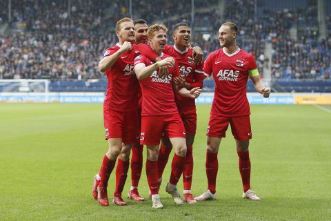 AZ herstelt van vroege achterstand en wint bij SC Heerenveen mede dankzij nieuwe Noor