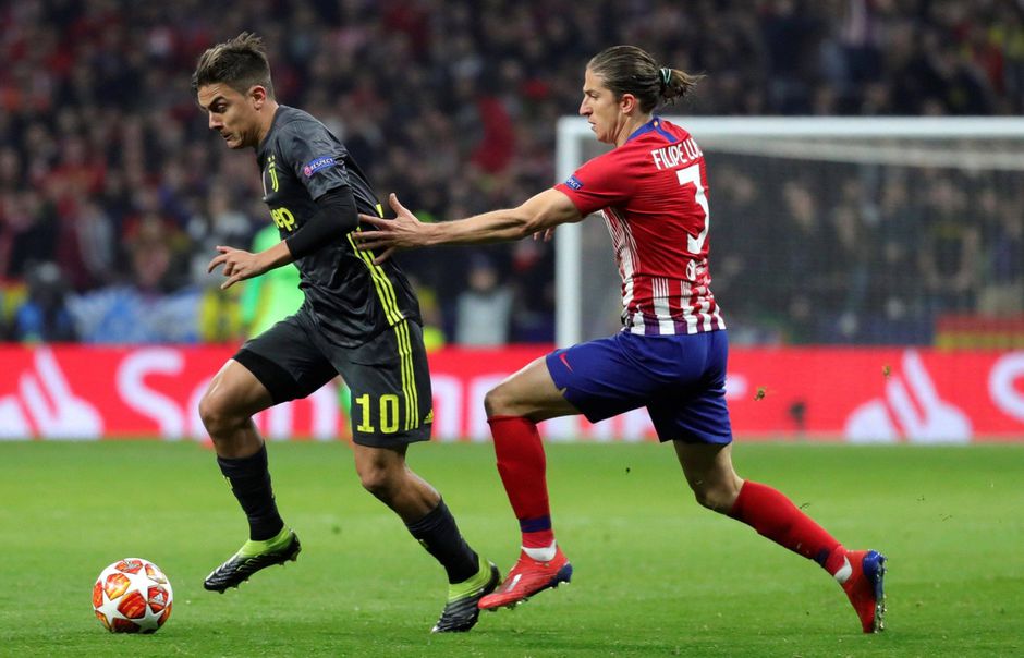 Gehavend Atlético mist 2 linksbacks tegen Juve