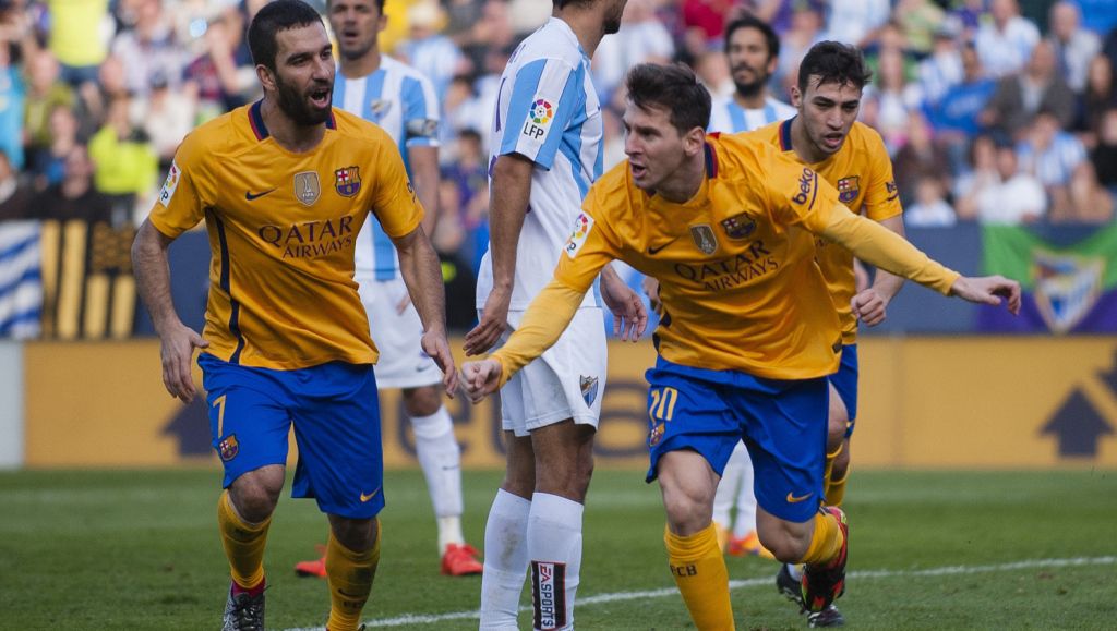 Messi redt armoedig Barcelona tegen Málaga